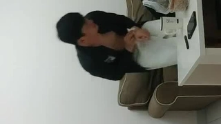 年少不知阿姨香，黑框眼镜知性人妻，极品美乳，胸大乳头小，高跟裸体爆操淫穴