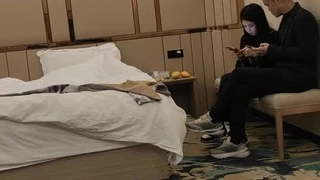 APNS-015 APNS-015 母娘強制懐妊 最愛の娘（18）は、男達の玩具にされていました... 弄ばれ、汚され、処女まで奪われ... 神納花 矢澤美々