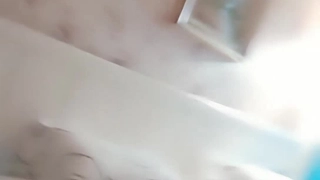 真实4P换妻活动新约的宝马眼镜女骚的不要不要的多次高潮淫声回荡下