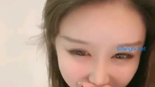 免费性爱和口交视频,特色是合法年龄的青少年