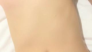 闲人吧蜜桃再次欺負有男友的母狗
